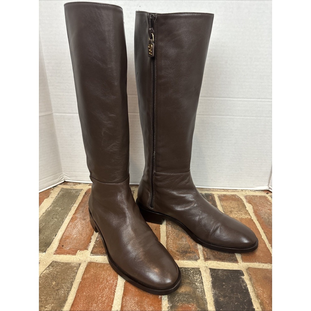Stuart Weitzman Keelan Zip Boot Style ID S6465  Color Walnut brown  Size 9.5 B